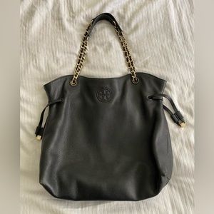 Tory Burch Thea Slouch Tote Bag— Black Pebbled Leather